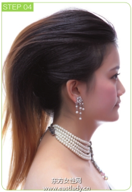 额头珍珠饰品点缀发型很有女人味