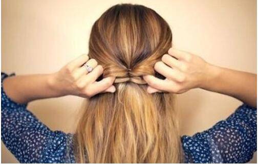 蝴蝶结发型扎法步骤介绍 6个步骤轻松搞定