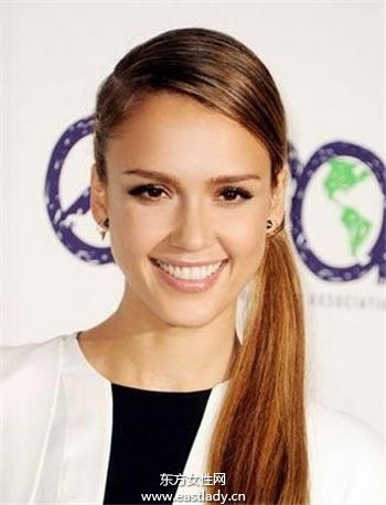 马尾怎么扎好看 马尾原来还可以这样绑