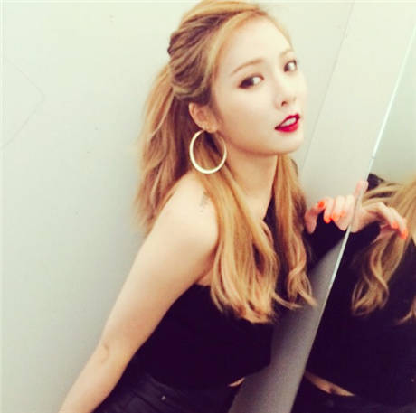 You Must Know 今年发型大势蓬松刘海