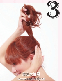 自然卷韩式丸子头突出青春洋溢气质