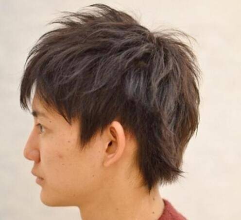 男生蓬松定位烫发型 春夏美发排行