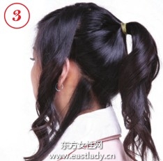 浪漫优稚卷发发型当宴会中的公主