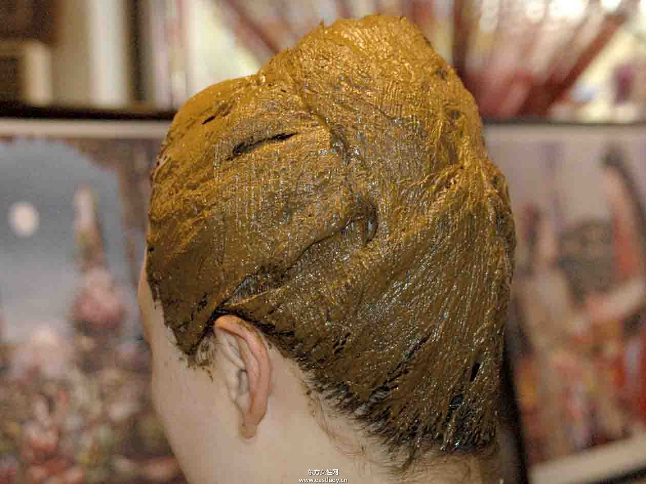 你知道染发前要洗头吗 四招教你染发小诀窍