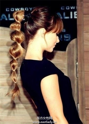 马尾怎么扎好看 马尾原来还可以这样绑