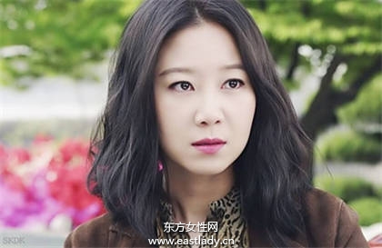 中长发发型流行正当时 看明星们的中长发发型设计