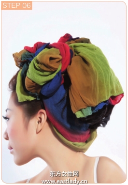 狂野系发型风情而不风尘