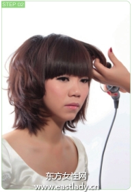 日系短卷发戴上小皇冠可爱极了