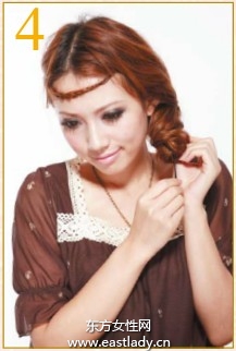 用刘海发束编出细细小辫子