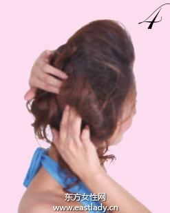 活力四射中长卷发素雅中透露几分动感