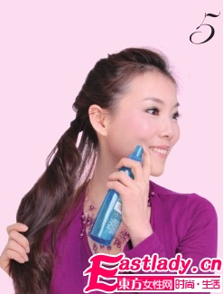 时尚侧马尾辫发型 使人赏心悦目