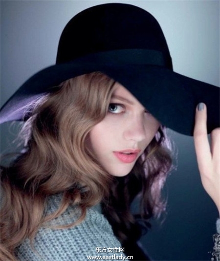 时尚卷发发型图片欣赏