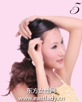 居家小束发发型设计使人活泼有气息