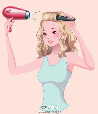 时尚蓬松卷发发型让面部轮廓变得生动起来