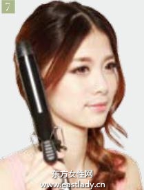 松散侧编发+兔耳发箍打造约会发型