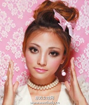 蓬松花苞团子头摇身一变芭比洋娃娃