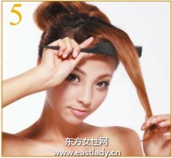 扎马尾辫卷出筒形刘海发型