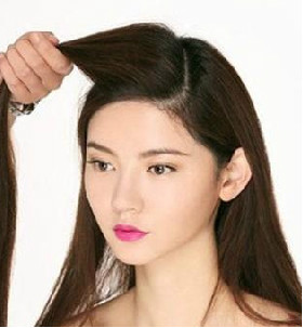 2013新款法式麻花辫的编法大方得体