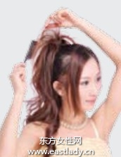 神秘华丽卷发发型令人着迷的神秘感