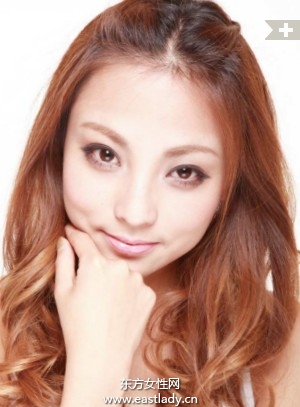 旋拧发固定刘海展现成熟女人味