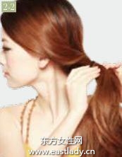 韩式拧卷后束发 随意盘扭更迷人