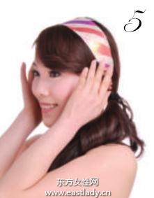 厚重卷发发型不断提高女人性感指数