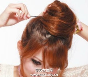 螺旋丝巾高盘发变身名模气质