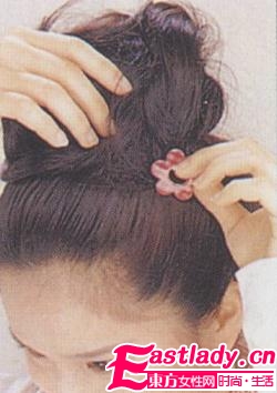 上梳式马尾发型 大气又时尚