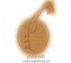 适合卷发美女的马尾发型造型