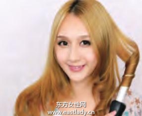 内卷卷发发型小脸发型的首选款式