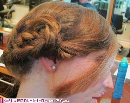 简单易学法式盘发发型图解 跟上时尚潮流脚步