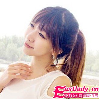2012新款齐刘海发型 简约又时髦