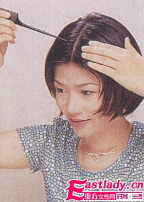 蓬松复古式短发发型彰显野性美