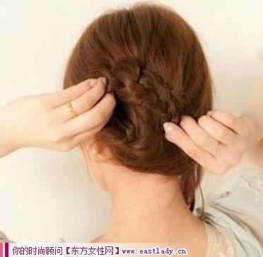 韩式简易花苞头的扎法图解