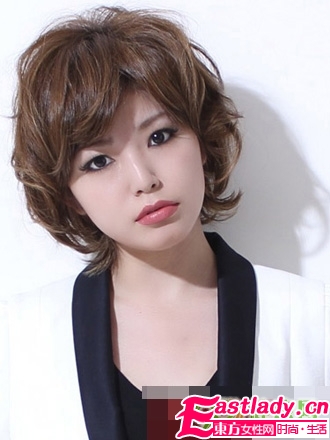 适合国字脸MM的发型