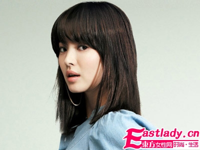 超人气 宋慧乔最新俏媚中长直发秀