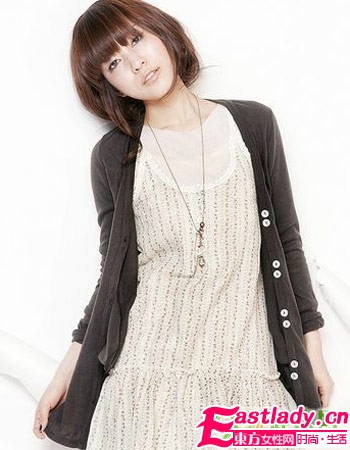 10款扮嫩发型百搭流行碎花裙