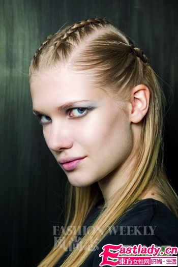 入秋文艺女最爱辫子造型