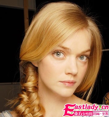 你爱哪一款 T台唯美麻花辫