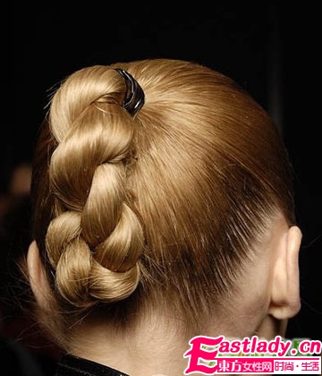 你爱哪一款 T台唯美麻花辫