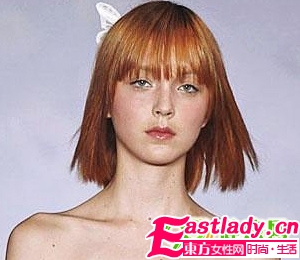 章子怡示范时尚甜美新娘发型