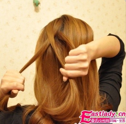 反蝎子辫的编法步骤图解