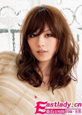 不同脸型的风韵女人味卷发