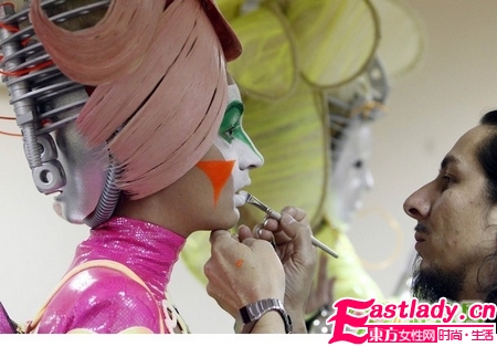 莫斯科另类发型秀 雷过Lady GaGa