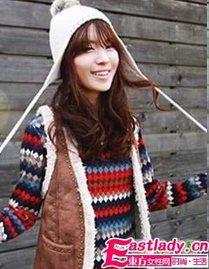入冬时尚 看线帽如何搭配大卷发