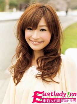 超聚人气 入秋甜美长卷发