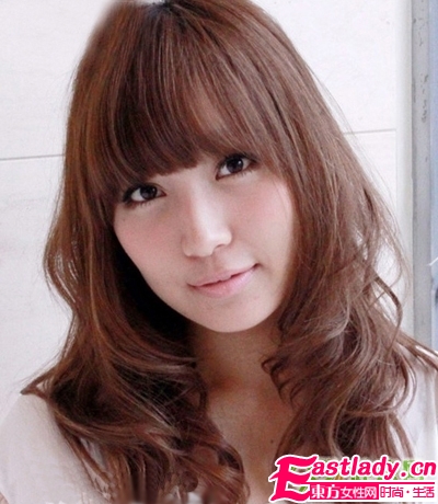 适合额头大MM的7款发型