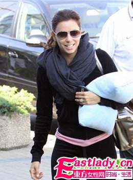 欧美街拍女王们的简洁时尚发型