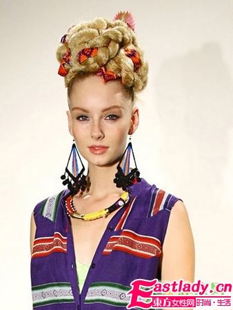 秀场最具艺术感的＂疯狂＂辫子