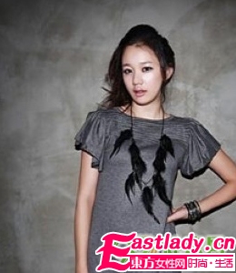 简单易学 横扫韩国街头的经典韩式盘发